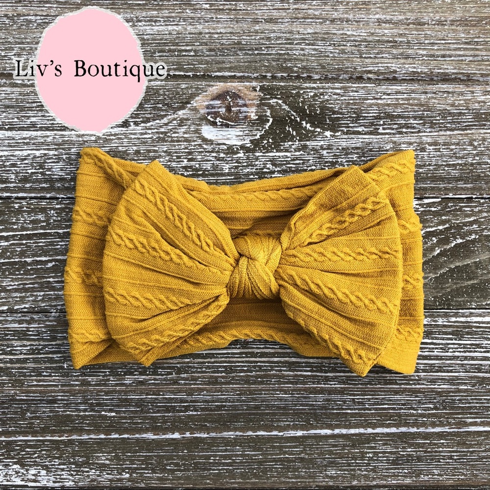 Baby bow